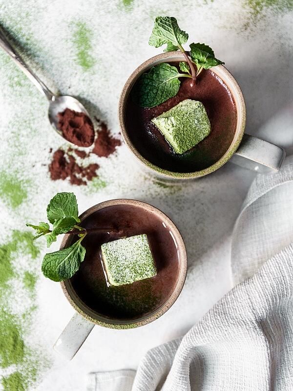 Herb-Infused Winter Cocktails: Warm Up with Garden-Fresh Flavours
 &ndash; Stack &amp; Sprout