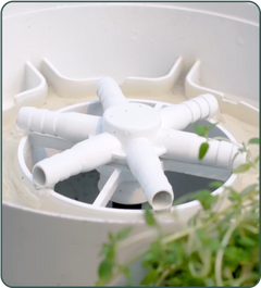 Self-regulating water pump